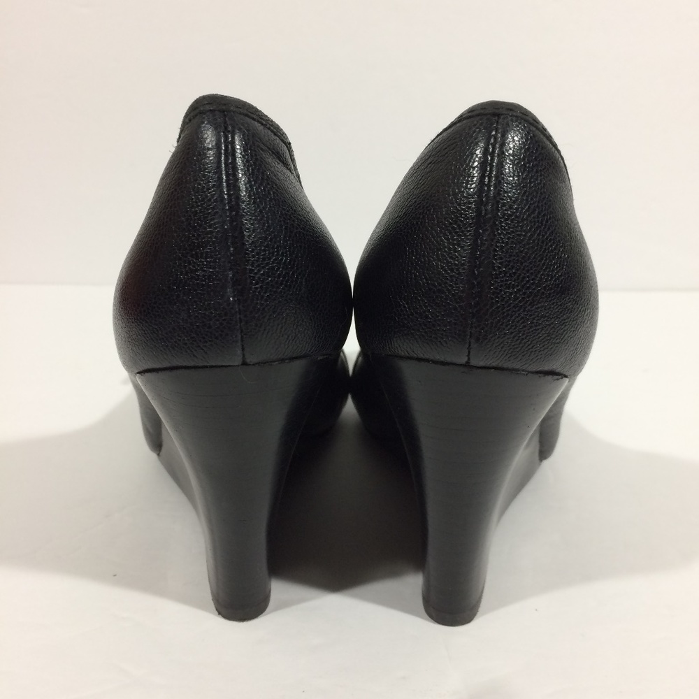 Steve Madden Black "Trea" Wedge Round Toe 8.5 - image 3